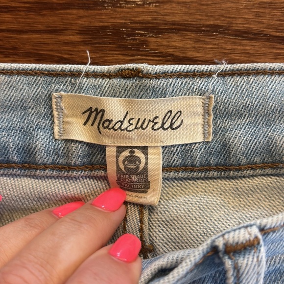 Madewell mid rise classic straight Light Wash Denim Jeans distressed size 25 - Picture 3 of 16